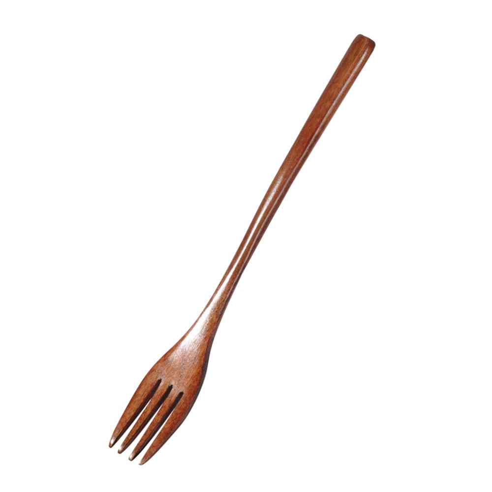 естествена дървена бамбукова вилица, използвана в кухнята за готвене - инструменти за прибори, супена лъжичка