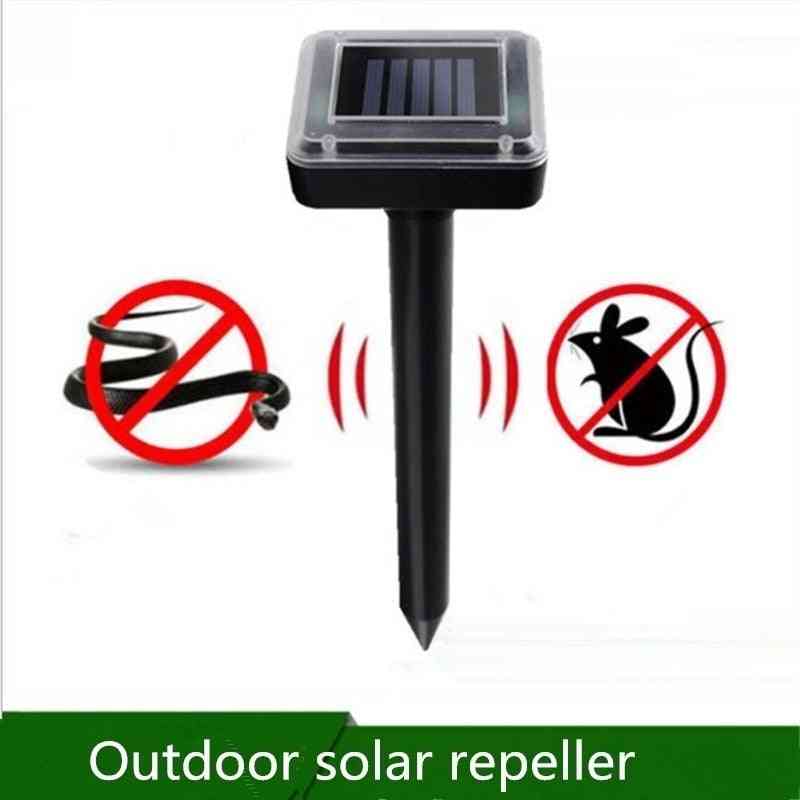 Solar Ultrasonic Vibration Drive Repeller Snake Pest Lawn Garden Courtyard Outdoor Rain