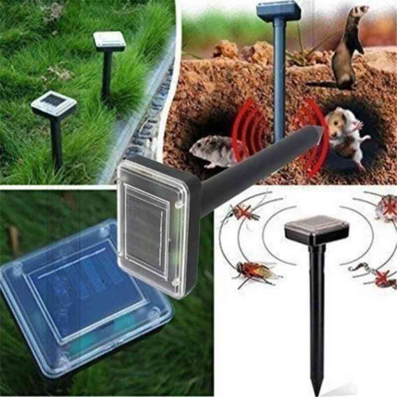 Solar Ultrasonic Vibration Drive Repeller Snake Pest Lawn Garden Courtyard Outdoor Rain