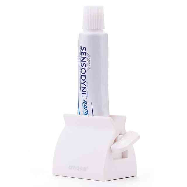 Automatický nástěnný dávkovač zubní pasty odolný proti prachu
