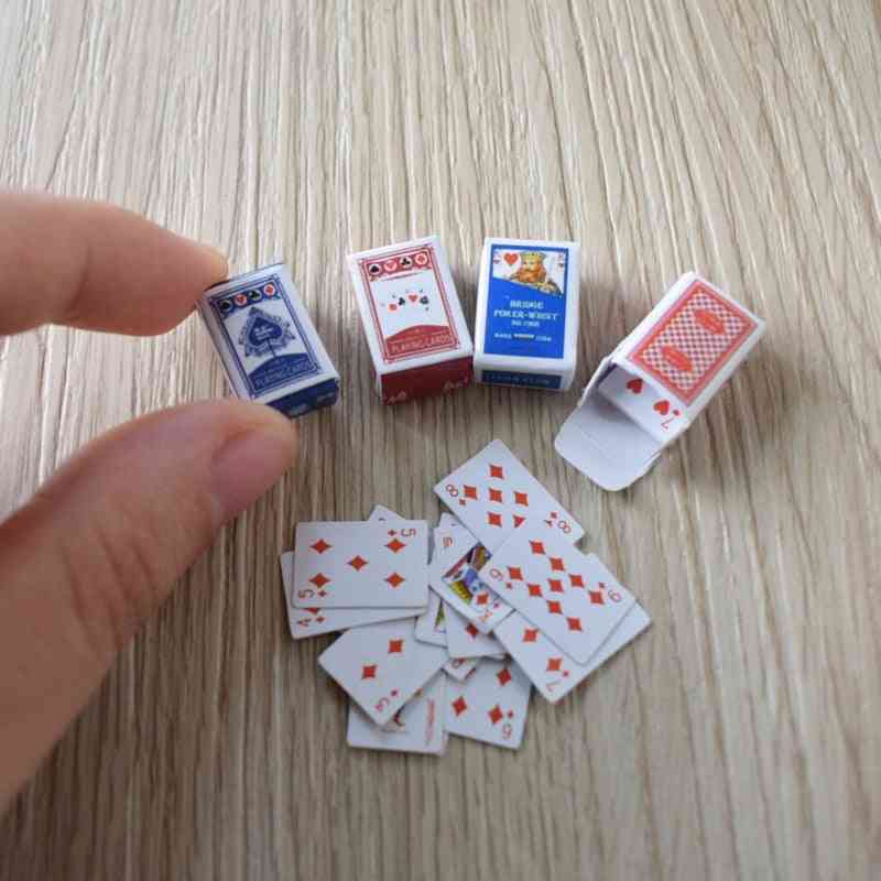 Mini Cute Dollhouse Miniatures Poker Set