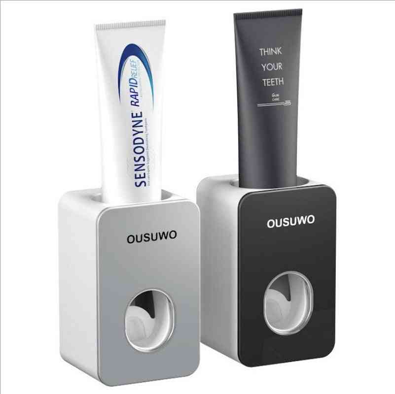 Vægmonteret automatisk tandpasta dispenser, støvtæt tandbørsteholder - b