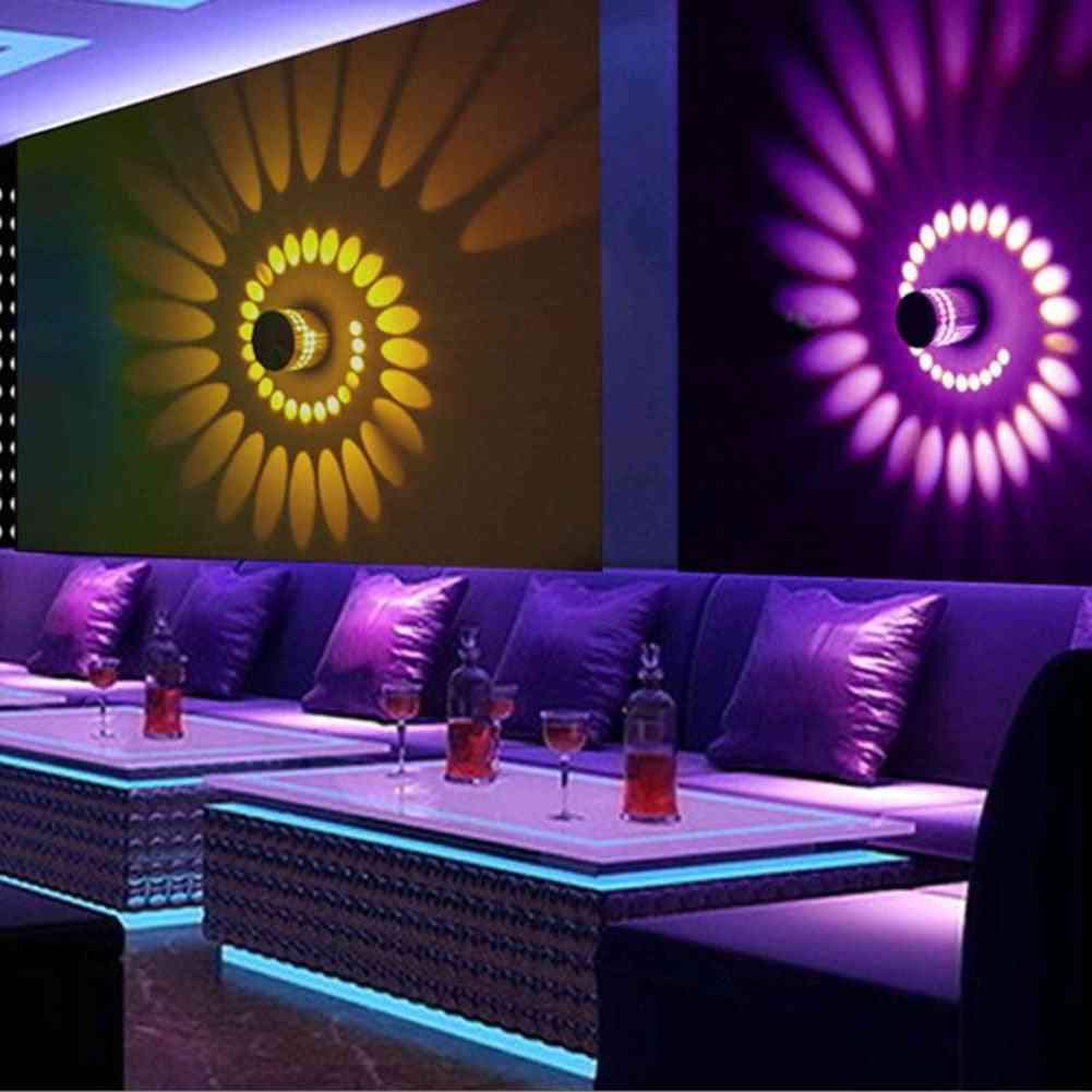 Rgb spiral hål ledd vägglampa med fjärrkontroll, färgstark effekt för fest, bar, lobby, hem - vit