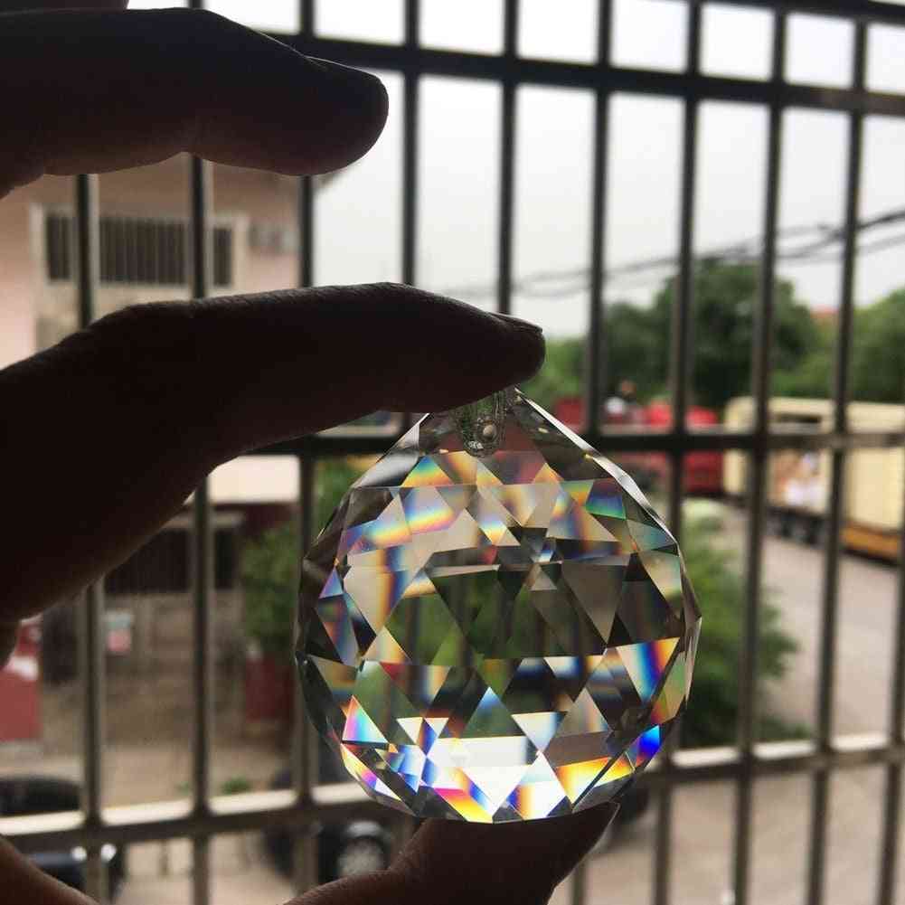 Prisma de esfera de bola de cristal colgante de feng shui de 50 mm para colgante de atrapasol del arco iris