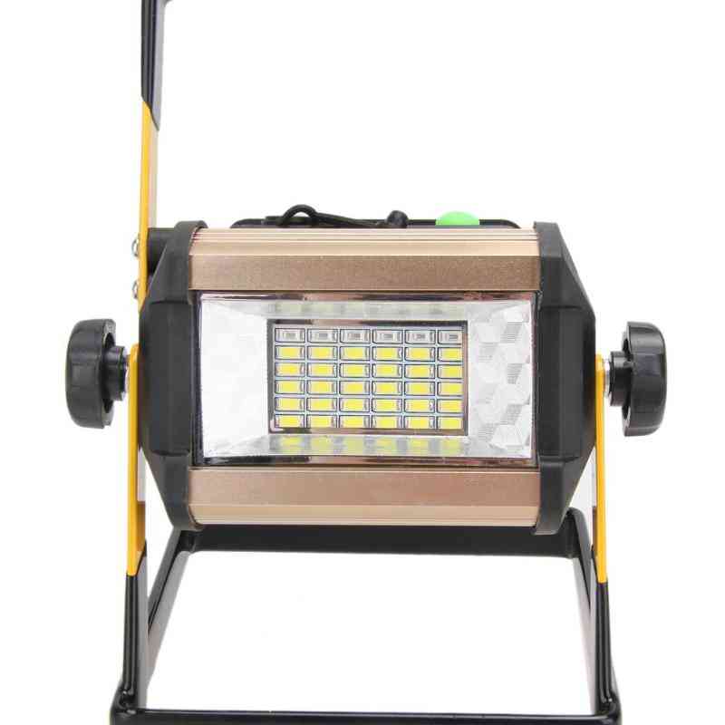 Oppladbart flomlys bærbar led arbeidslampe fokus 2400lm spotlight spot arbeidslys utendørs campinglamper