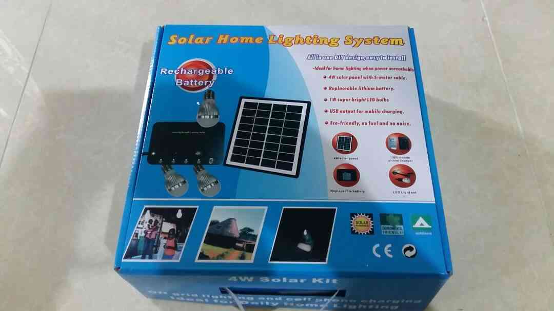 1.5w Portable Solar Home Lighting Systems With 3 Meters Cable And 4.5ah Lithium Battery