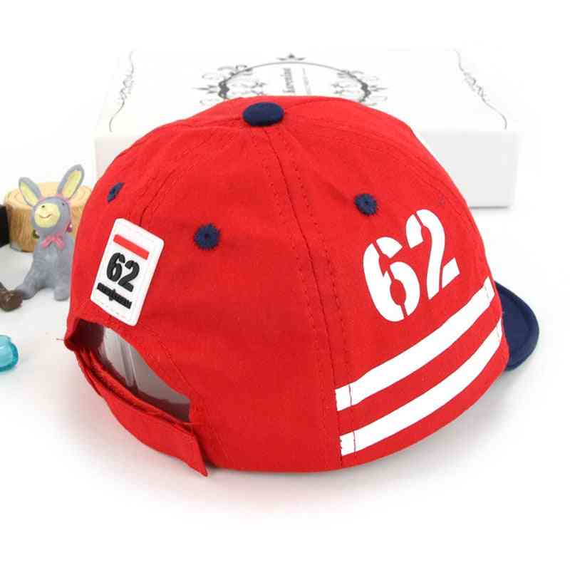 Zomer baby cap-print nummer kinderen baseball cap, baby jongen / meisje verstelbare snapback zonnehoed baby muts - rood