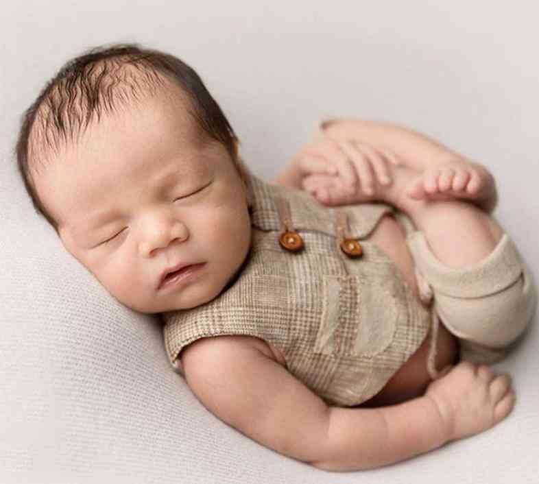 Newborn Baby Photography Clothing Props, Little Gentleman Vest & Shorts Suit