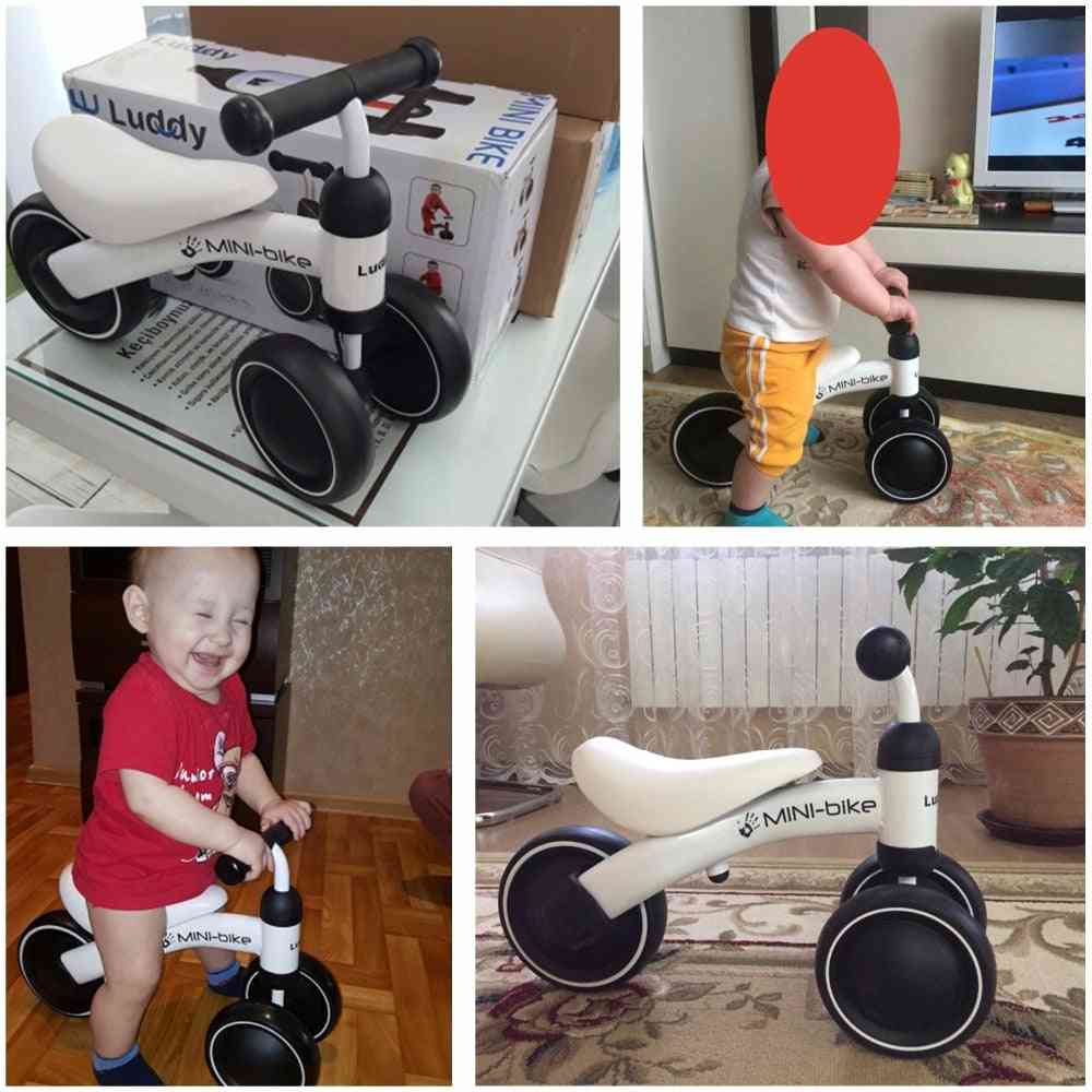Dojenček wallker tricikel- ravnotežje kolo za otroke