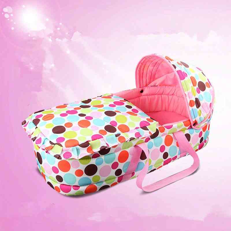 Polyester Waterproof / Windproof Warm Basket Type Portable Traveling, Baby Cot Mini Cribs