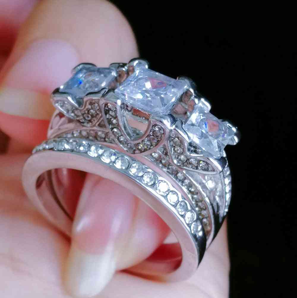 Luxury Alloy Three-stone White Cz Wedding Band Women Ring Sets