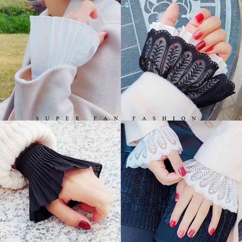 4 Style Floral Lace Pleated Fake Cuffs