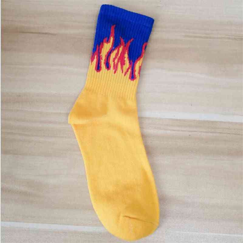Mode hiphop hit kleur op brand crew, warmte straat skateboard katoenen sokken