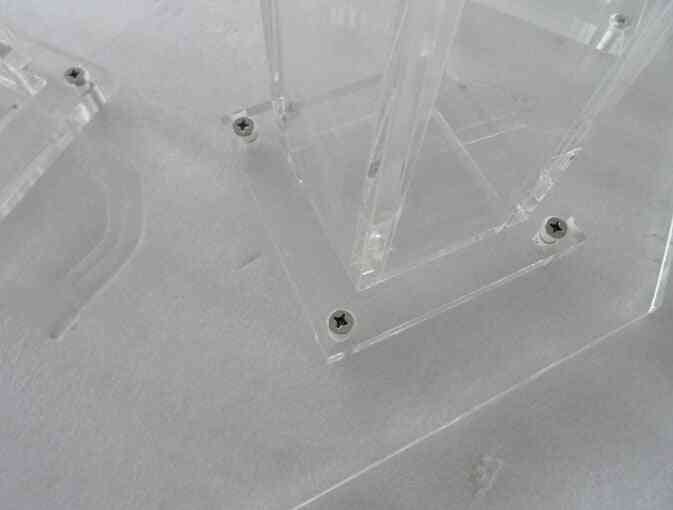 органичен стъклен акрилен амвон на църквата