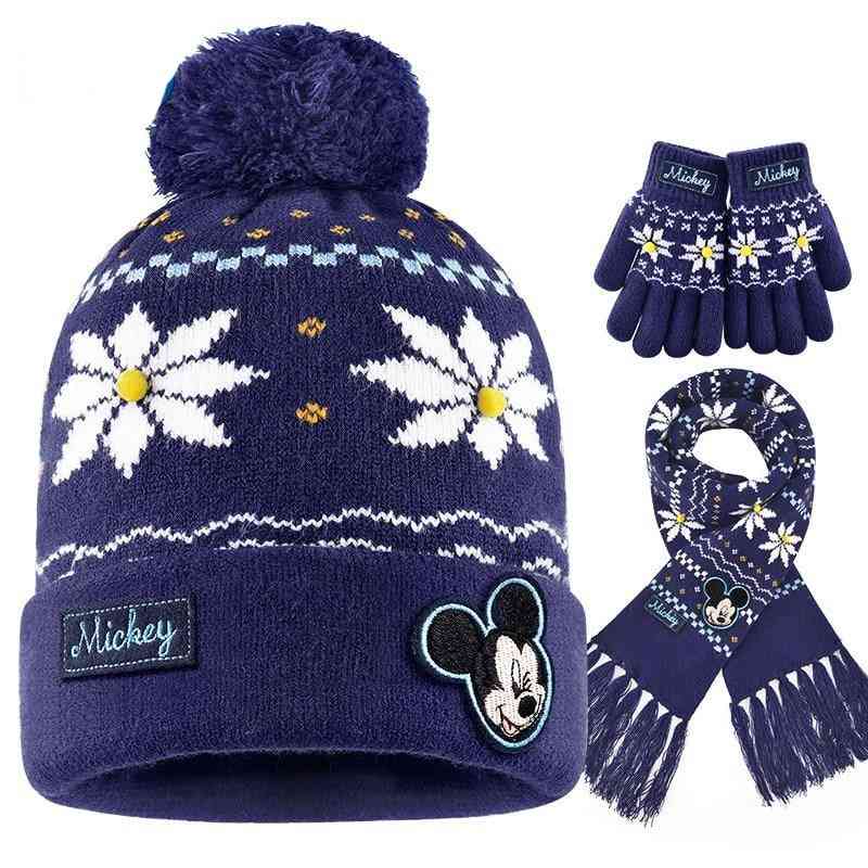 Conjunto de bufanda, guantes y sombrero de otoño e invierno