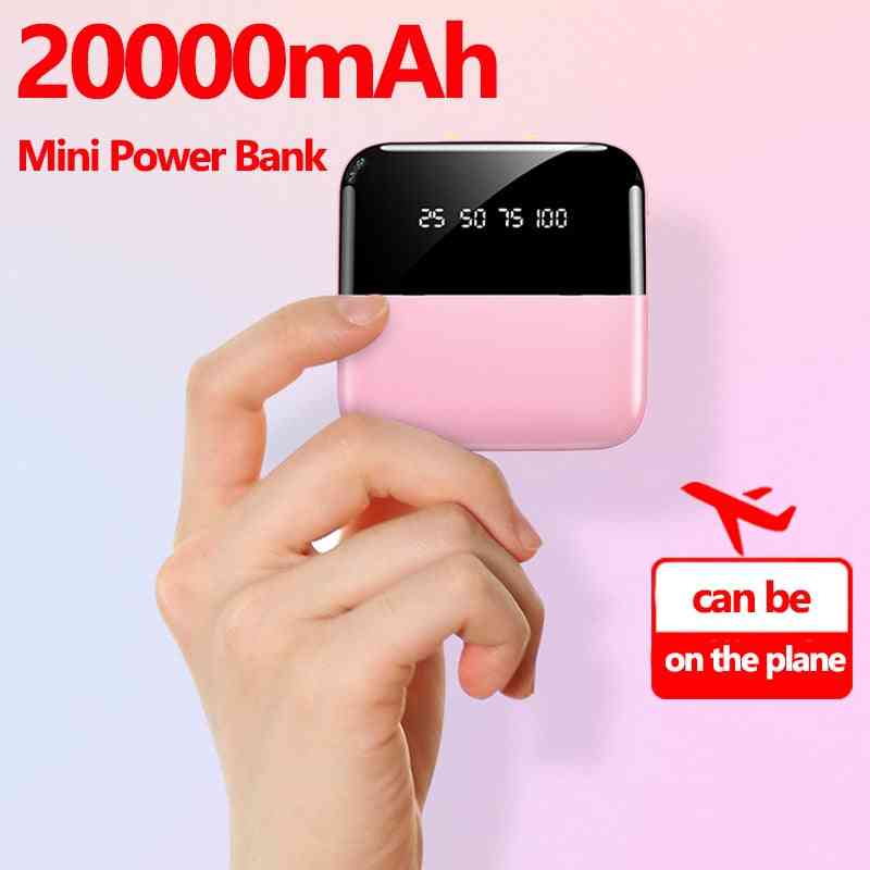 Przenośny mini power bank do ładowania smartfona