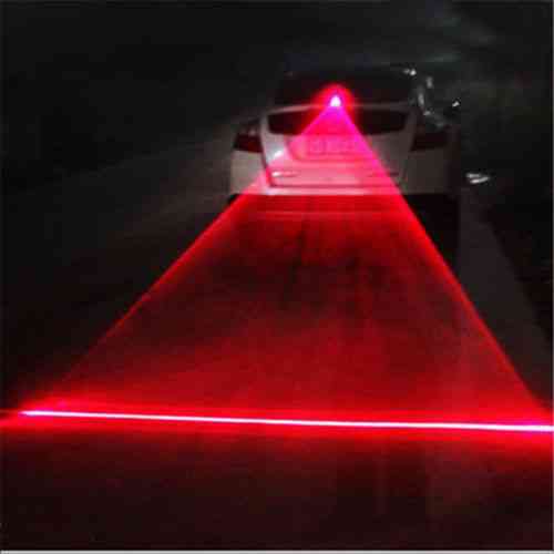 Laser vedený automobilem, mlhové světlo, protisrážkové zadní světlo, výstražná kontrolka brzd