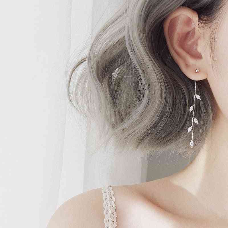 Silver Plated  Crystal Leaf Tassel Drop Earring (silver)
