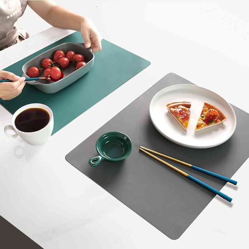 Anti-skidding Silicone Waterproof Placemat Table Mat