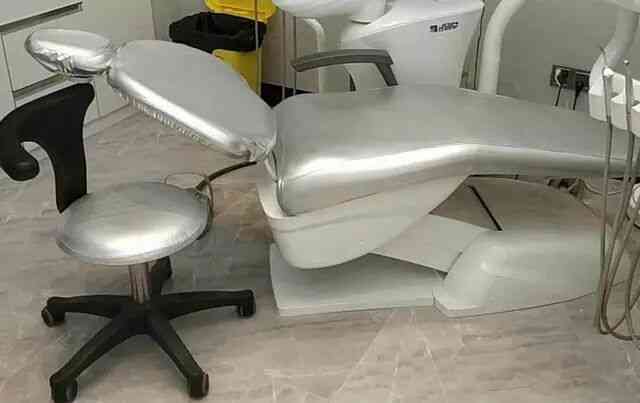 1 conjunto odontológico de couro pu - cadeira de dentista prateada, capa de banquinho (capa de cadeira x 1 conjunto)