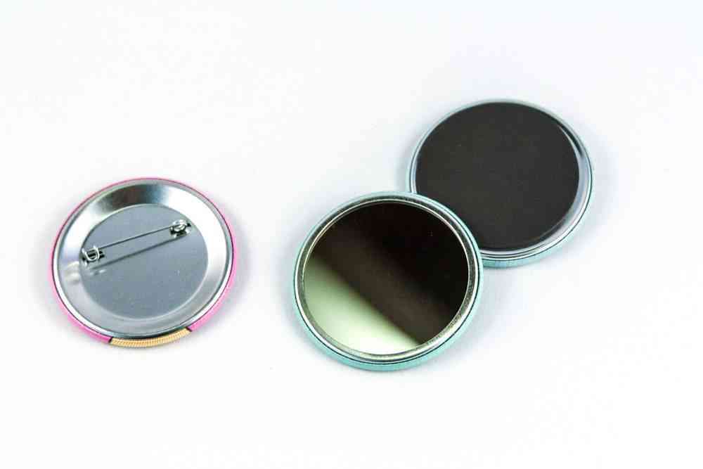 Glass-snökottmagnet, pinback-knapp eller fickspegel