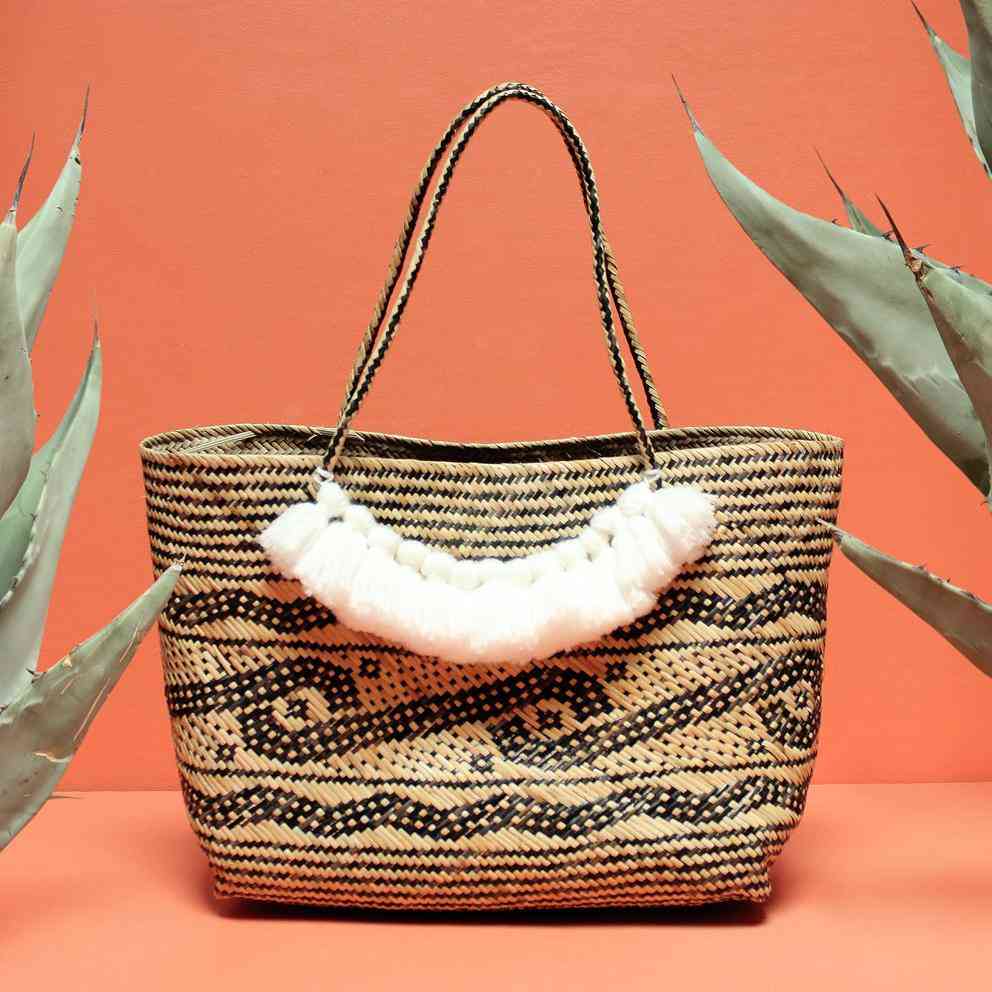 Natural Soft Rattan Straw Tote Bag With Tassels