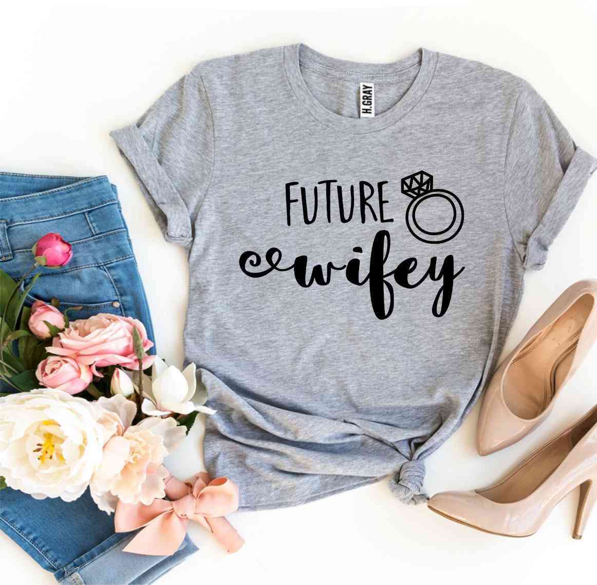 Future Wifey Letter Print T-shirt