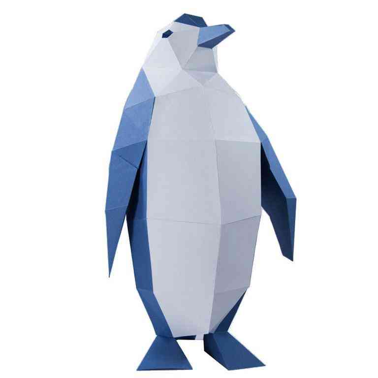 3D-Pinguin-Modell aus Papierhandwerk