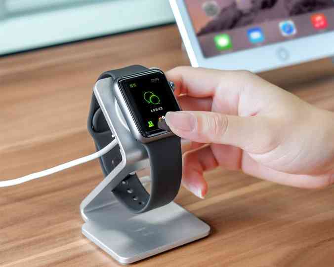 Metal Dock Charger Holder For Apple Watch