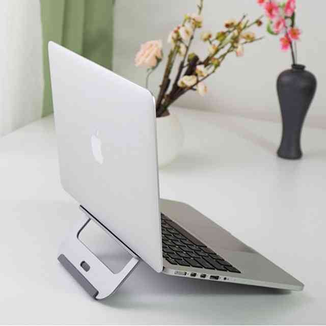 Supporto pieghevole in alluminio per laptop