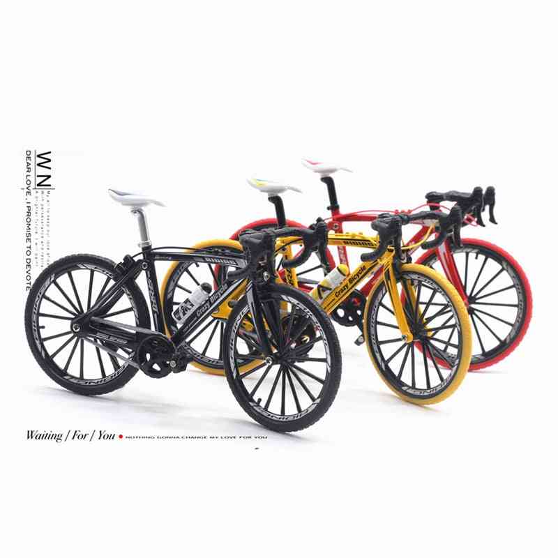 състезателен велосипед- крос планински велосипед, метален модел велосипед
