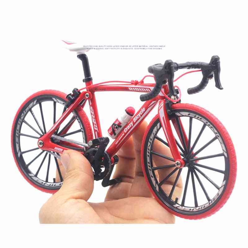 състезателен велосипед- крос планински велосипед, метален модел велосипед