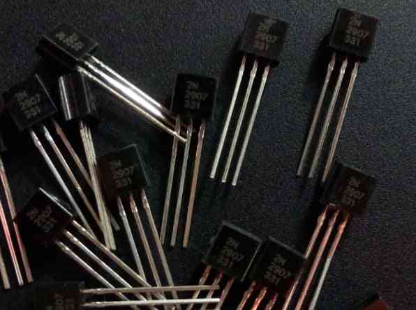 Transistor - Bs170 Bc639/ 2n2907 2n7000/ 2n2222a Bc237/ To92  Bt136-600e