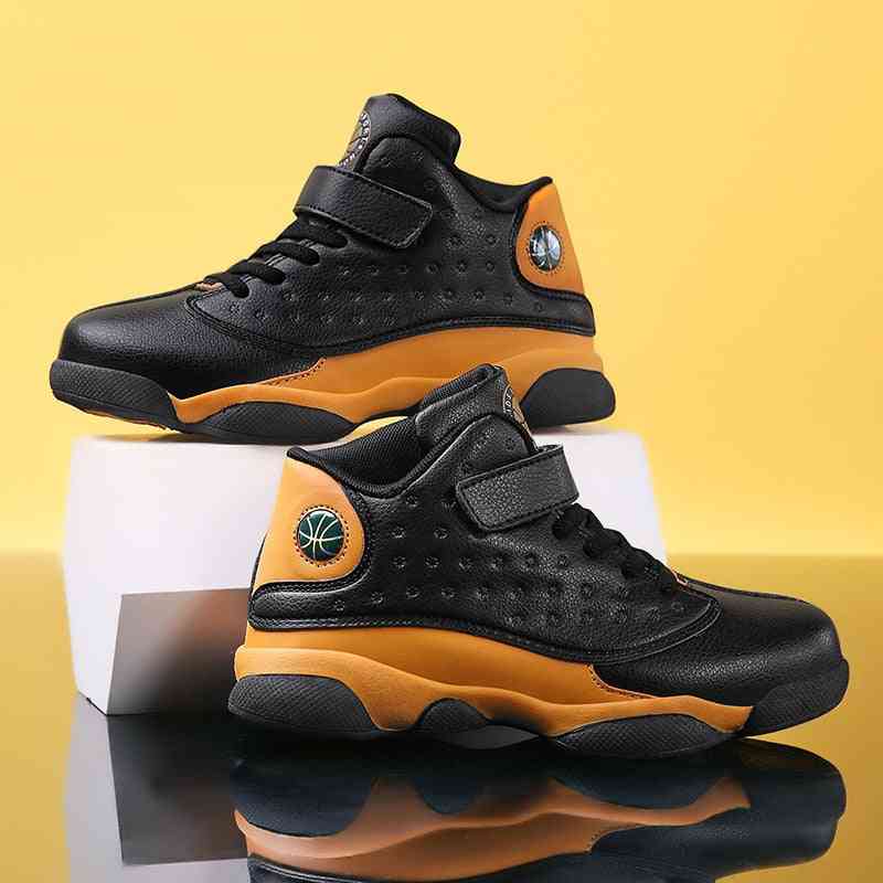 Basketball Shoes / Sneaker