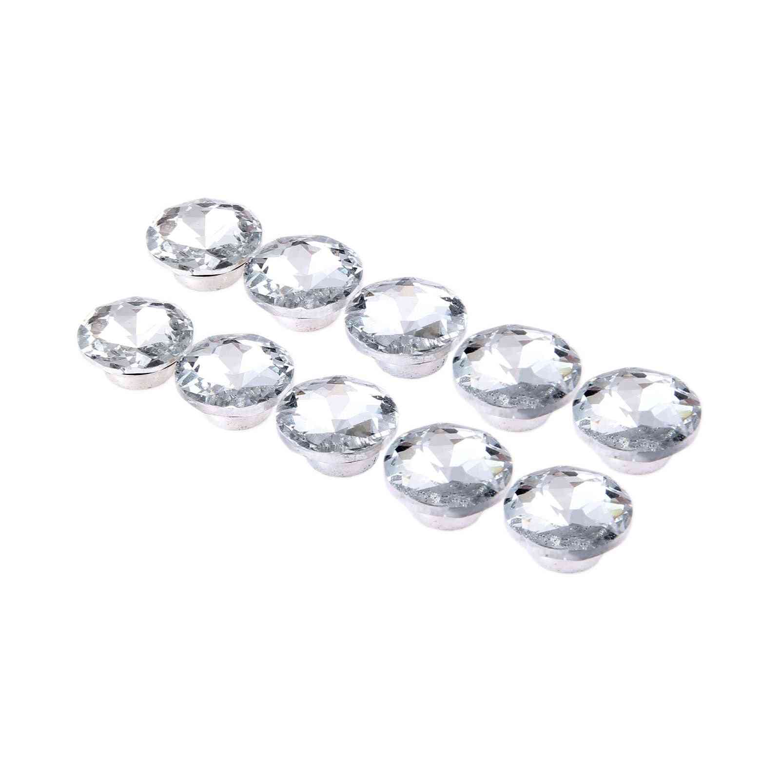 Diamantni kristali za oblazinjenje žebljev, zatiči za gumbe