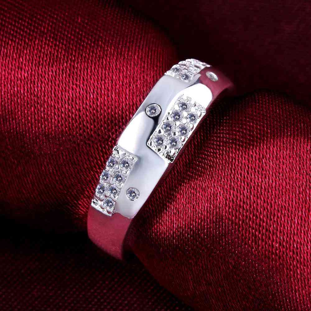 Silver Plating White Swarovski Pav'e Sleek Ring
