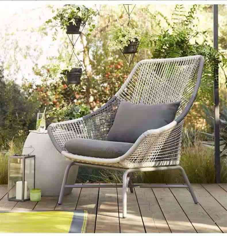Chaise en rotin de jardin, d'extérieur, de balcon