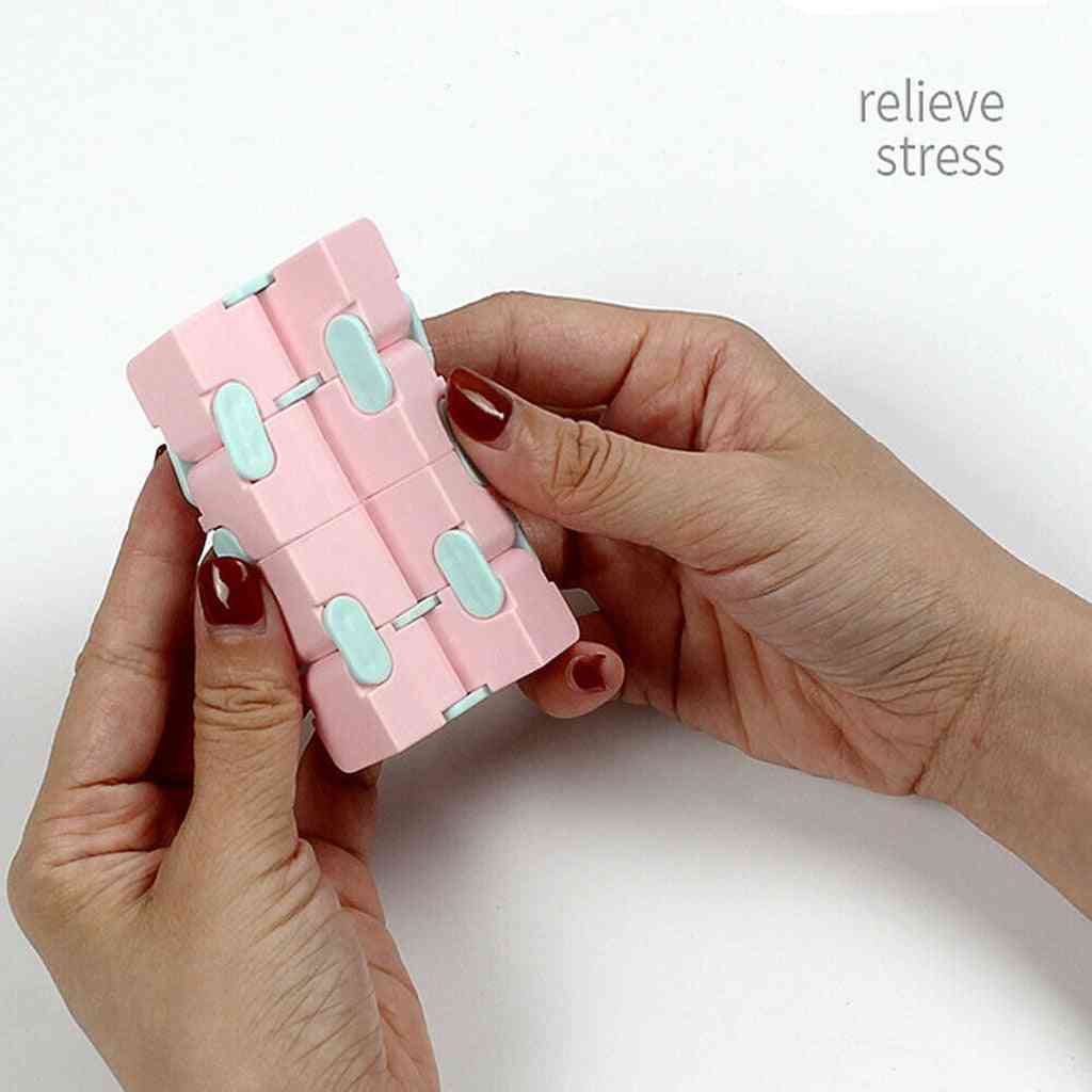 Antistress leksak, fingertoppar, dekomprimering, lätt magisk fyrkantig fidget leksaker, stressavlastande pussel