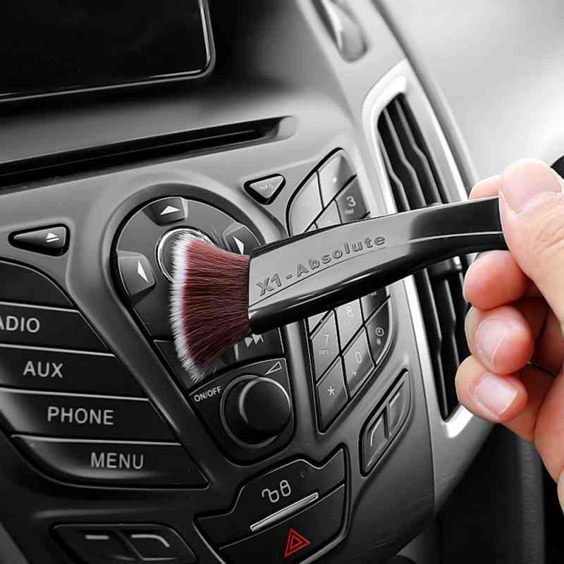 Car Air-conditioner Outlet Cleaning Brush