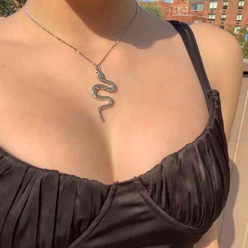 Kígyó nyaklánc