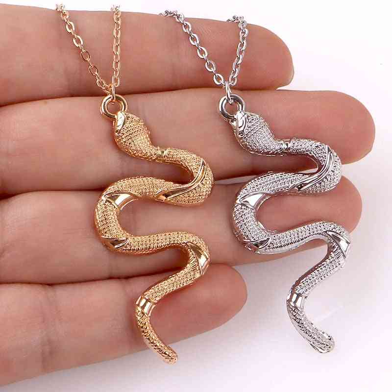 Hadí náhrdelník