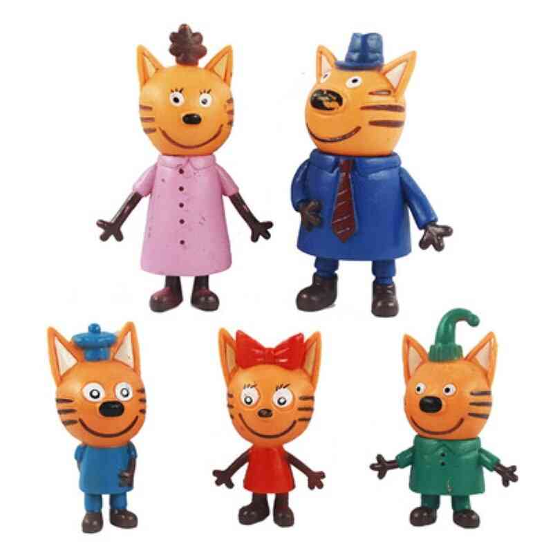 Akční figurka tří malých koťat, kreslené anime, mini šťastné kočky, panenka pro Vánoce