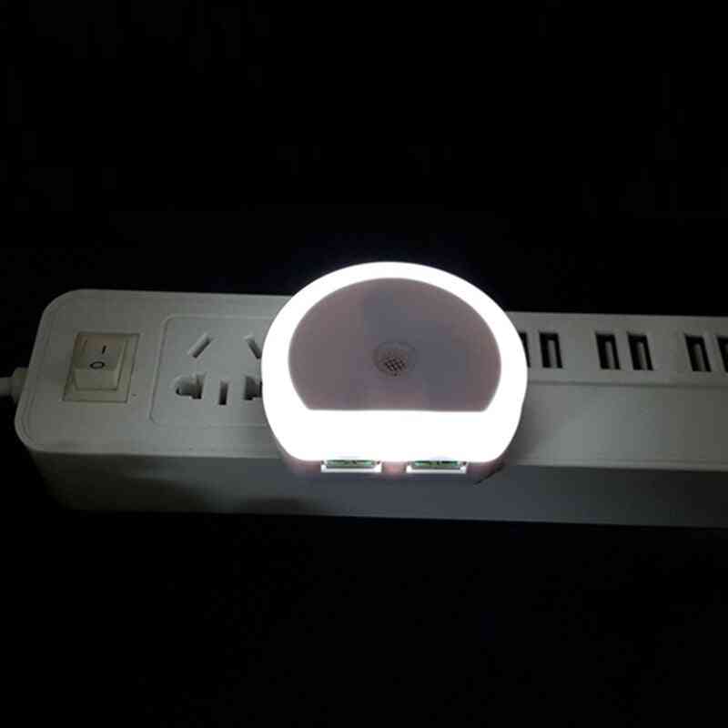 Domáce osvetlenie spálne núdzové LED senzor nočné svetlo