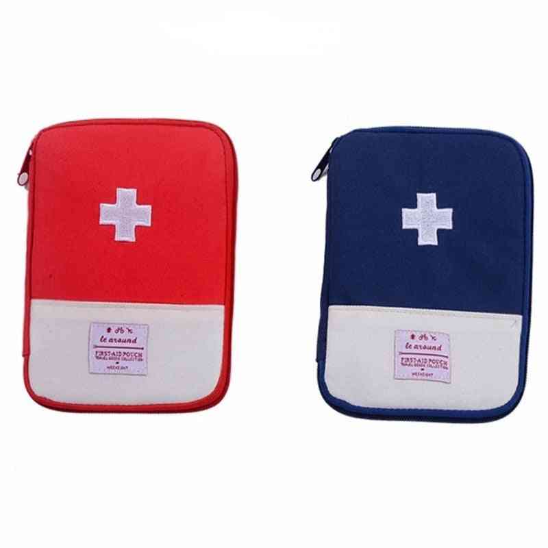 Mini Outdoor First Aid Kit Bag