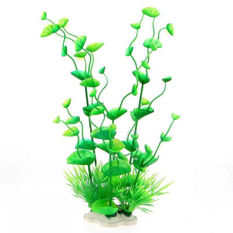 Vihreä keinotekoinen muovinen vedenalainen ruoho
