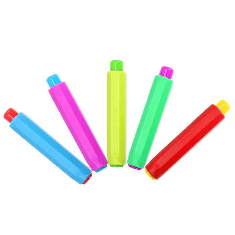 Non Dust Clean Colorful Chalk Holders