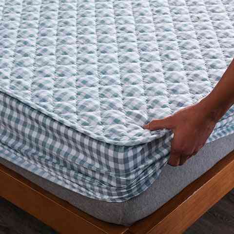 Cotton Thicken Quilted Anti-bacterial Mattress Cover