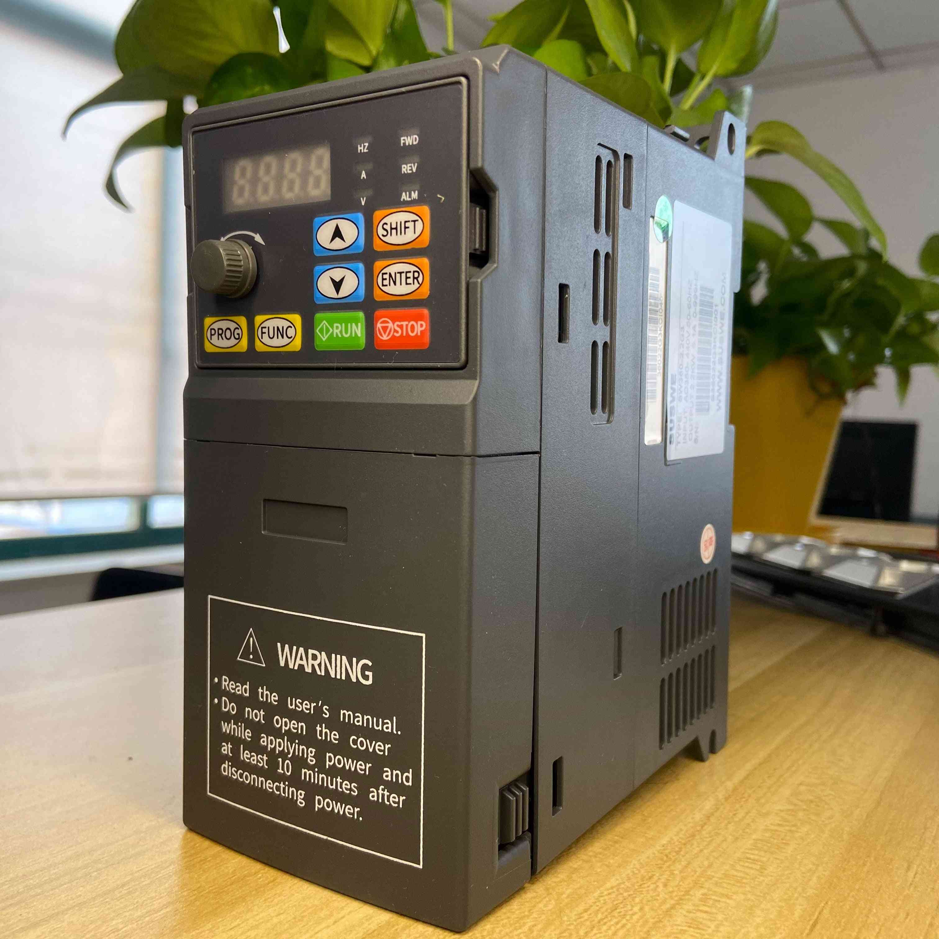 2.2 Kw Variable  Drive Frequency Converter Inverter